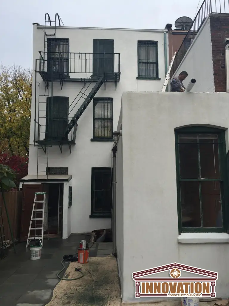 brownstone contractor, brownstone restoration, brickwork, waterproofing, roofing,